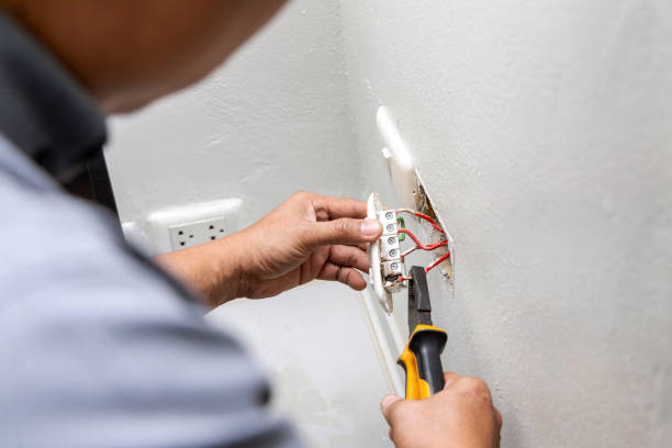 Best Emergency Electrical Repair  in Brookneal, VA